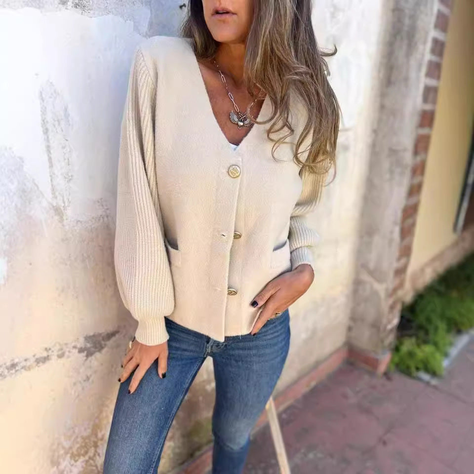 Damer modisk cardigan med knäppdetaljer och fickor Mirla-Eva Jonsson