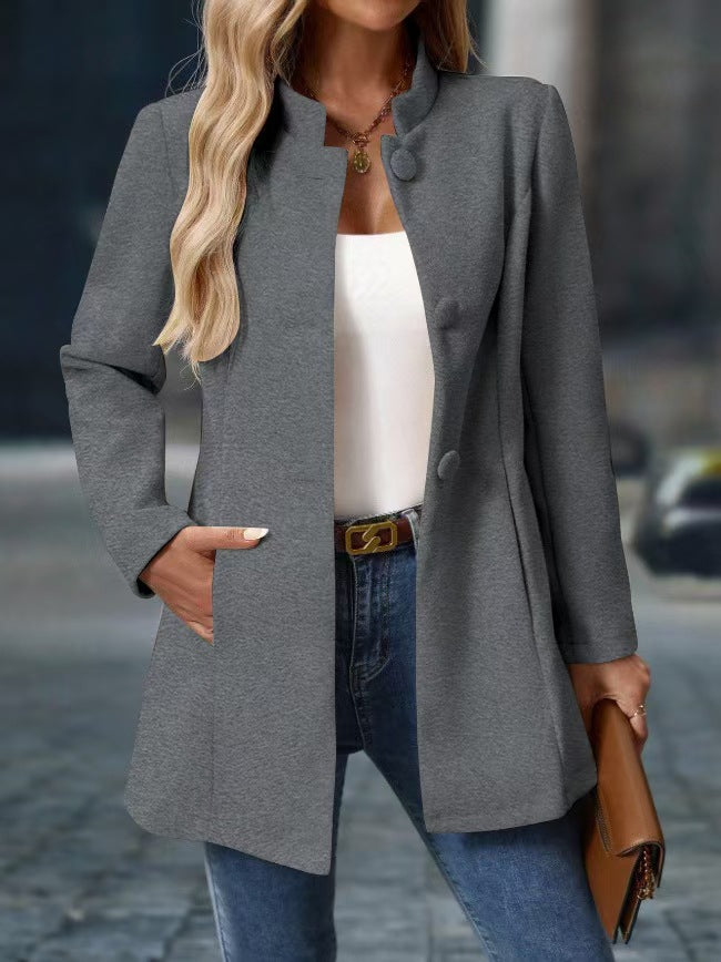 Damer modisk jacka med elegant knappprov och strukturerat material Mirla-Eva Jonsson