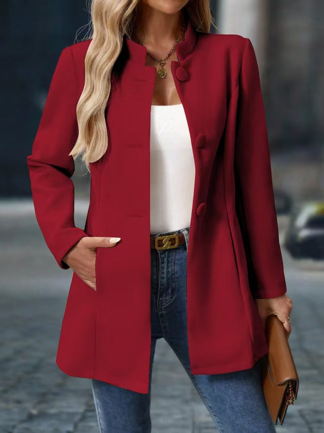 Damer modisk jacka med elegant knappprov och strukturerat material Mirla-Eva Jonsson