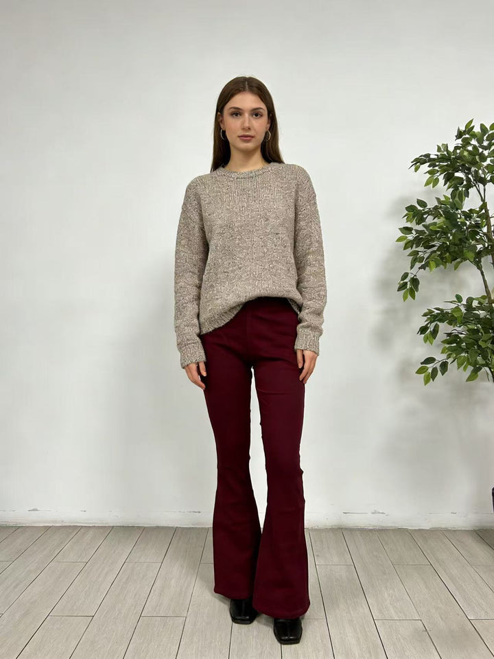 Damer modiska Flared Jeans med hög midja och bekväm passform Mirla-Eva Jonsson