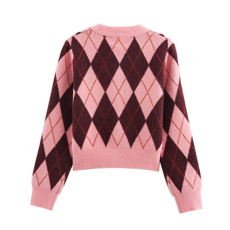 Damer mönstrad stickad cardigan med knapplister och påkostad rhombdesign Mirla-Eva Jonsson
