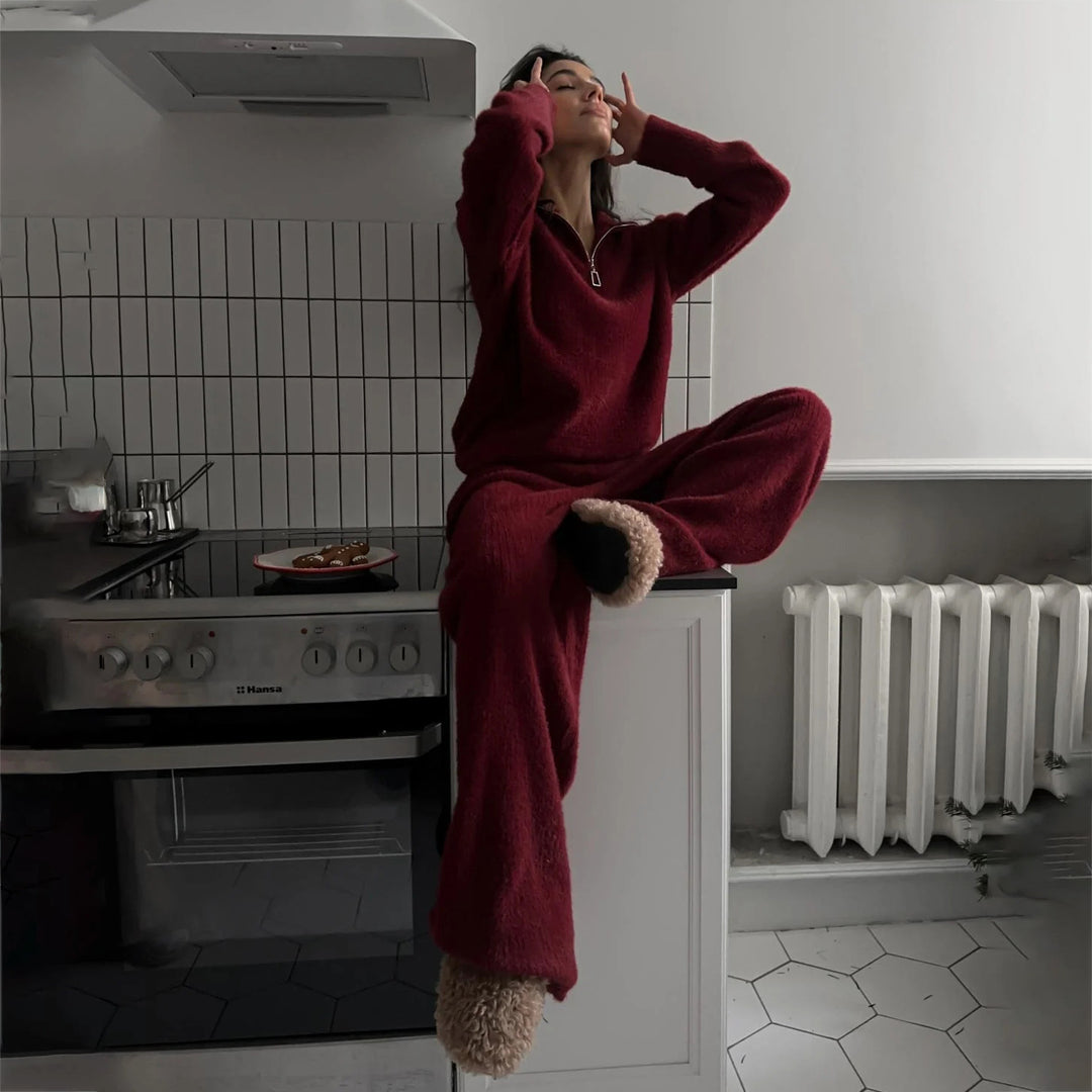 Damer mysig Sweatset med hög krage och sidofickor Mirla-Eva Jonsson