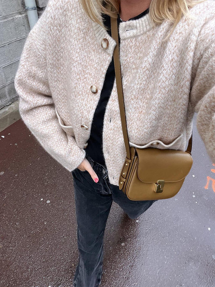 Damer mysig cardigan med eleganta knapppdetaljer Mirla-Eva Jonsson