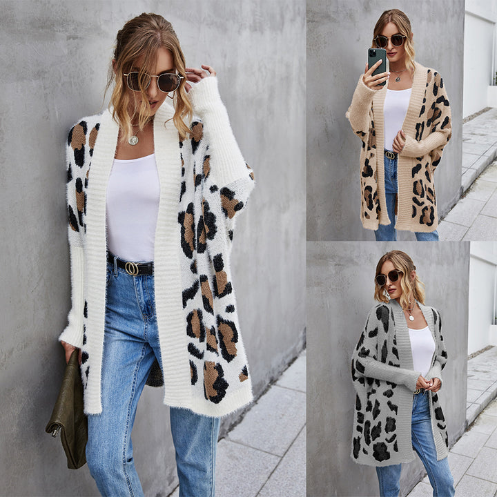 Damer mysig cardigan med trendigt leopardmönster Mirla-Eva Jonsson