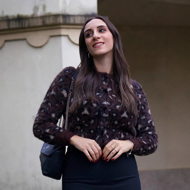 Damer mysig leopardmönstrad cardigan med hel knappstängning Mirla-Eva Jonsson