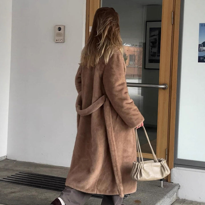 Damer mysig och elegant kappa Mirla-Eva Jonsson