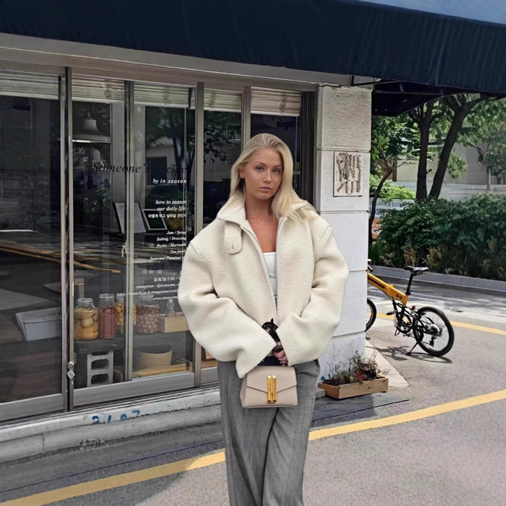 Damer mysig och stilig kort jacka Mirla-Eva Jonsson