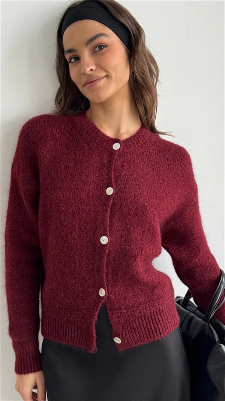 Damer mysig stickad jacka med knappbar design och voluminösa ärmar Mirla-Eva Jonsson