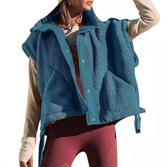 Damer mysig väst i fleece med praktiska fickor och innovativ design Eva Jonsson-Eva Jonsson