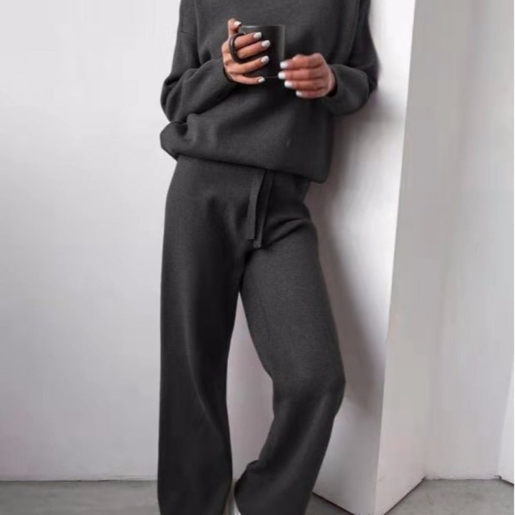 Damer mysiga stickade loungewear-set med vida byxor och elegant rundhalsringning Mirla-Eva Jonsson