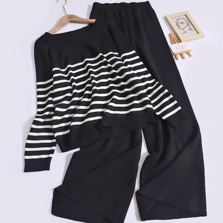 Damer mysigt stickat loungewear-set med randigt mönster Mirla-Eva Jonsson