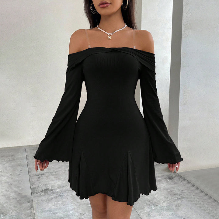 Damer off-the-shoulder mini klänning med eleganta volangärmar och trendig design Mirla-Eva Jonsson