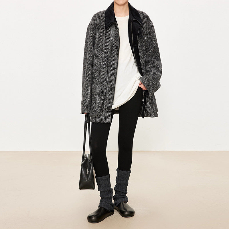 Damer övergång jacka i modern herringbone design Mirla-Eva Jonsson