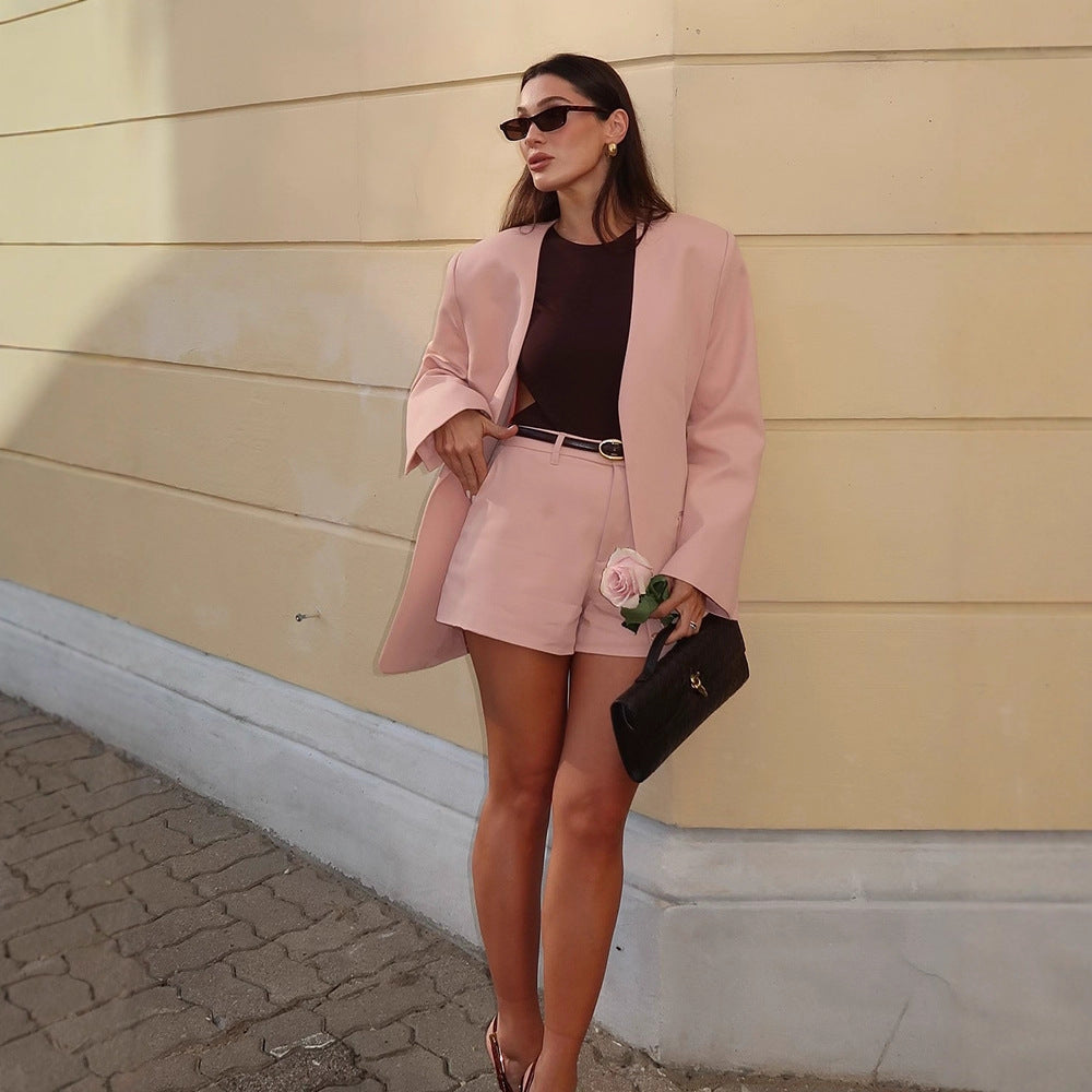 Damer oversized Blazerjacka i minimalistisk design Mirla-Eva Jonsson