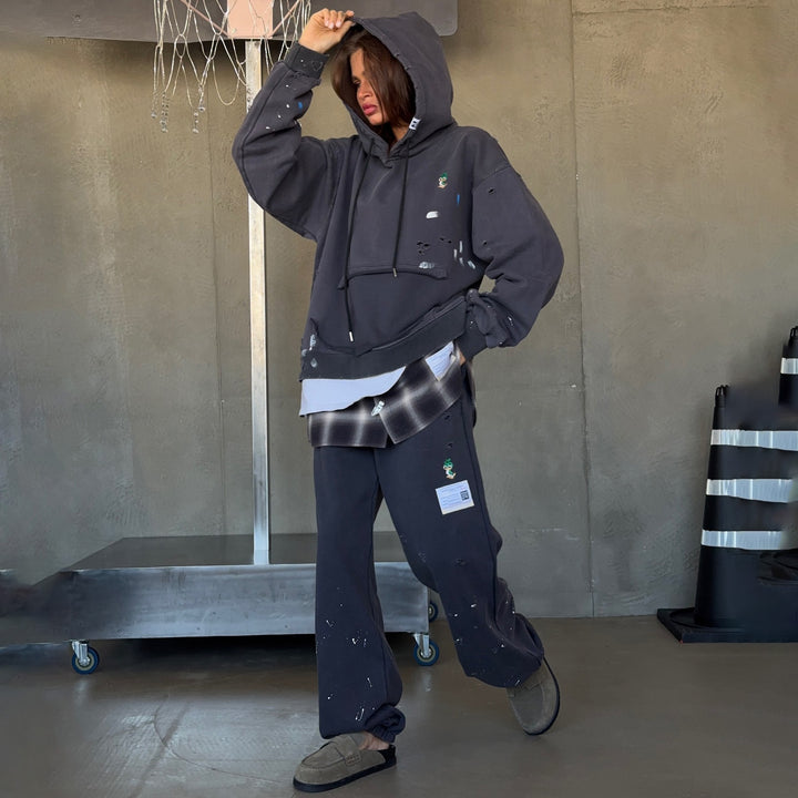 Damer oversized Hoodie med unika detaljer och avslappnad passform Mirla-Eva Jonsson