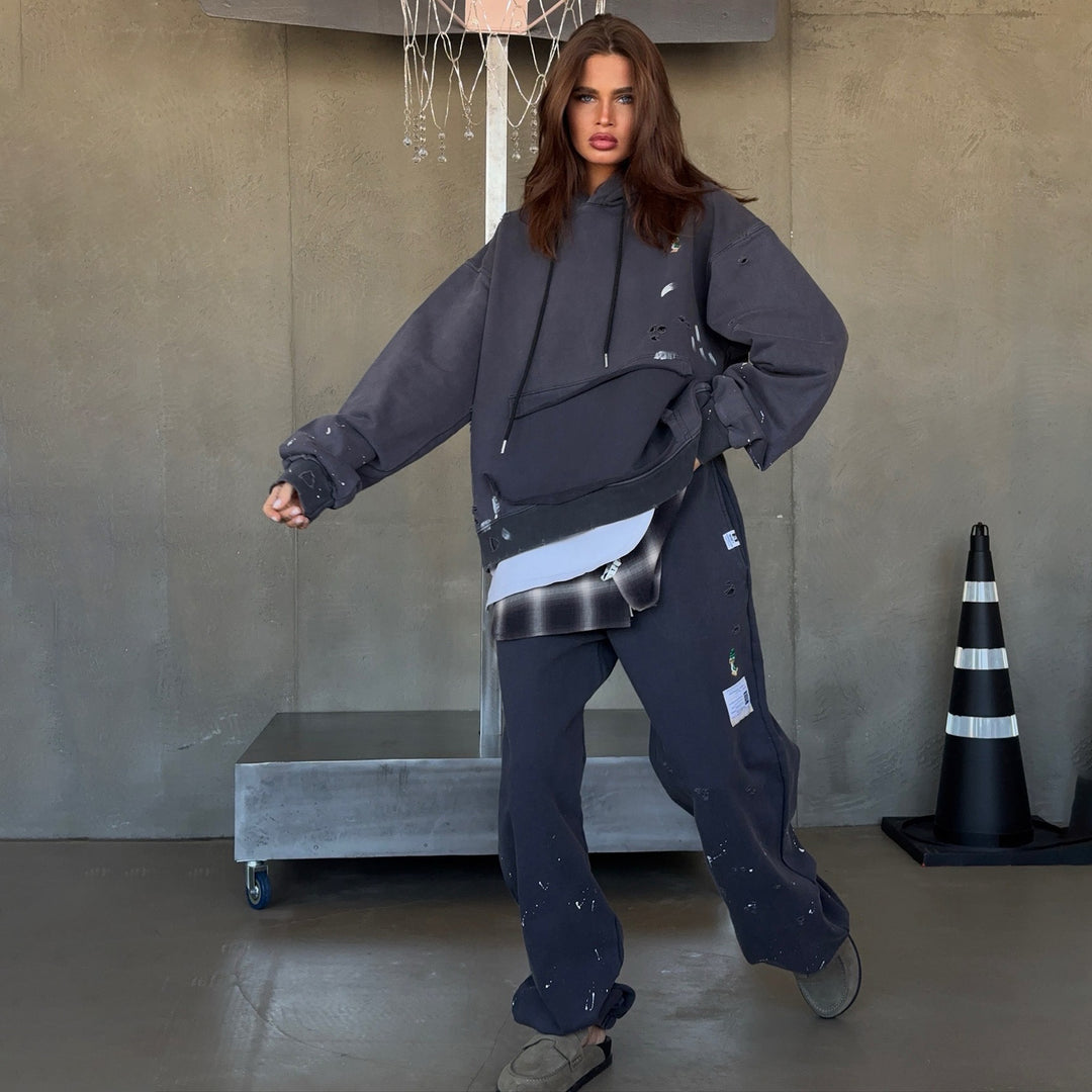 Damer oversized Hoodie med unika detaljer och avslappnad passform Mirla-Eva Jonsson
