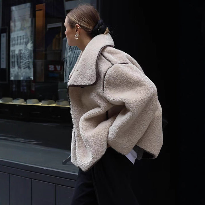 Damer oversized Teddyjacka Mirla-Eva Jonsson
