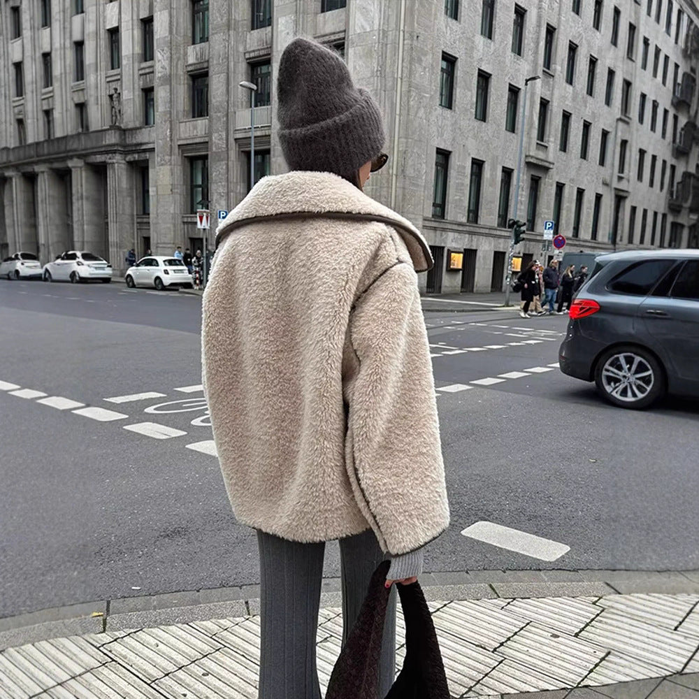 Damer oversized Teddyjacka Mirla-Eva Jonsson