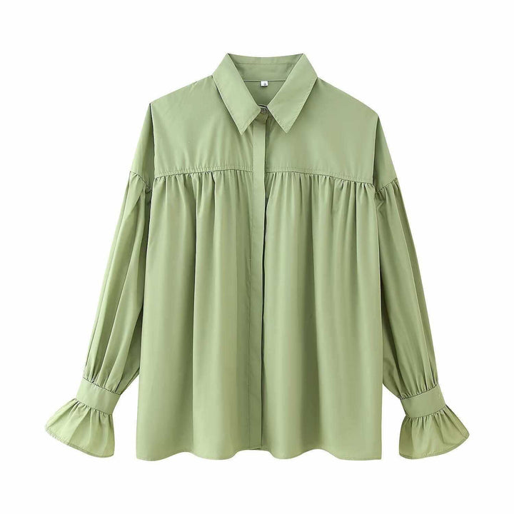 Damer oversized blus med elegant volang och klassisk krage Mirla-Eva Jonsson