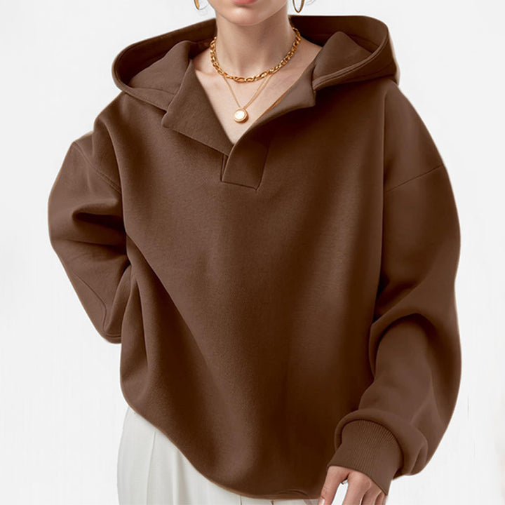 Damer oversized hoodie med innovativ krage Mirla-Eva Jonsson