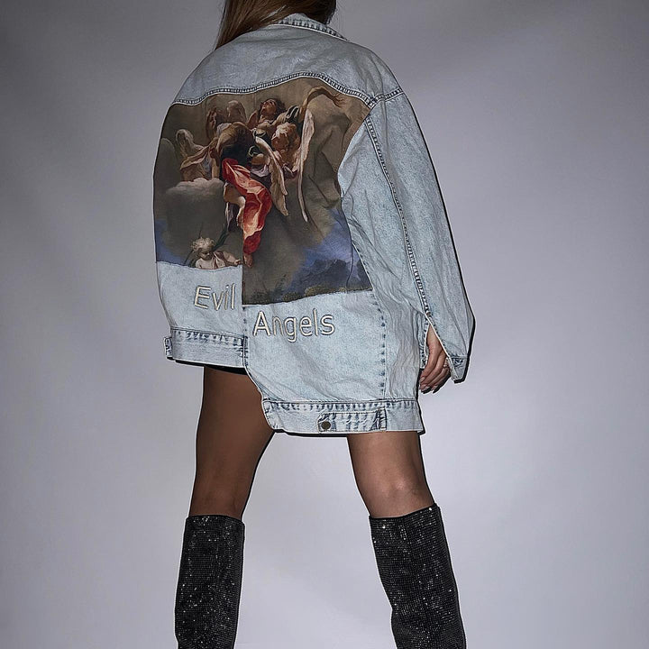 Damer oversized jeansjacka med unik konstnärstryck Mirla-Eva Jonsson