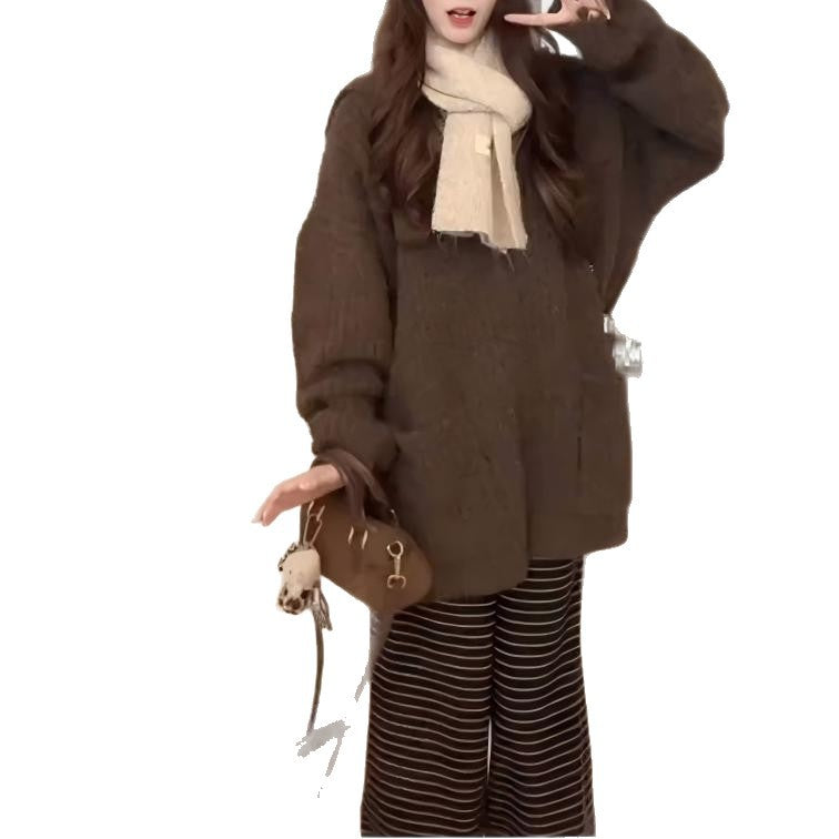 Damer oversized kofta med iögonfallande materialmix och stora fickor Mirla-Eva Jonsson