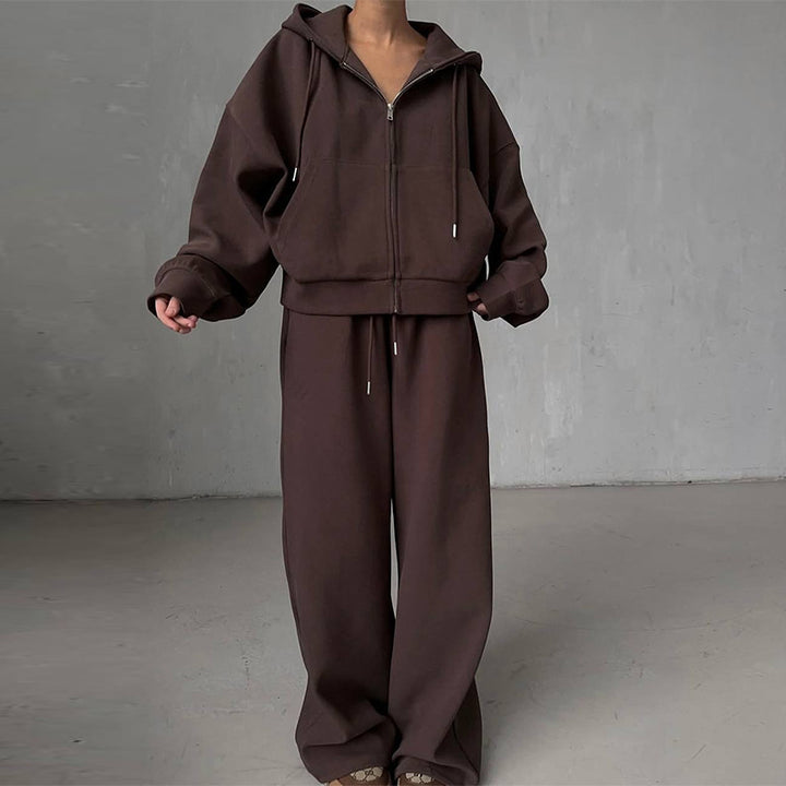 Damer oversized loungewear-set med cropped hoodie och vida byxor Mirla-Eva Jonsson