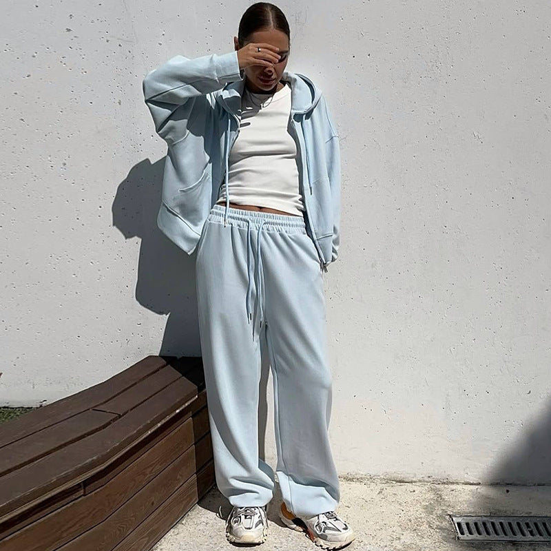 Damer oversized loungewear-set med cropped hoodie och vida byxor Mirla-Eva Jonsson