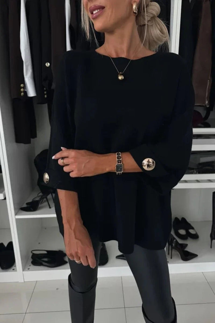 Damer oversized stickad tröja med dekorativa knappar Mirla-Eva Jonsson