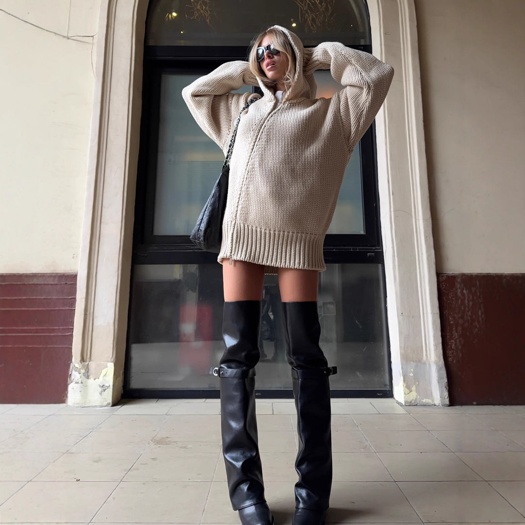 Damer oversized stickad tröja med huva och ribbad fåll Mirla-Eva Jonsson
