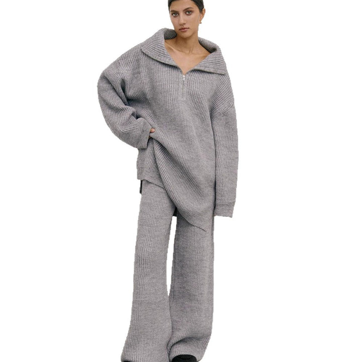 Damer oversized stickad tröja med stora kragar och vida byxor Mirla-Eva Jonsson