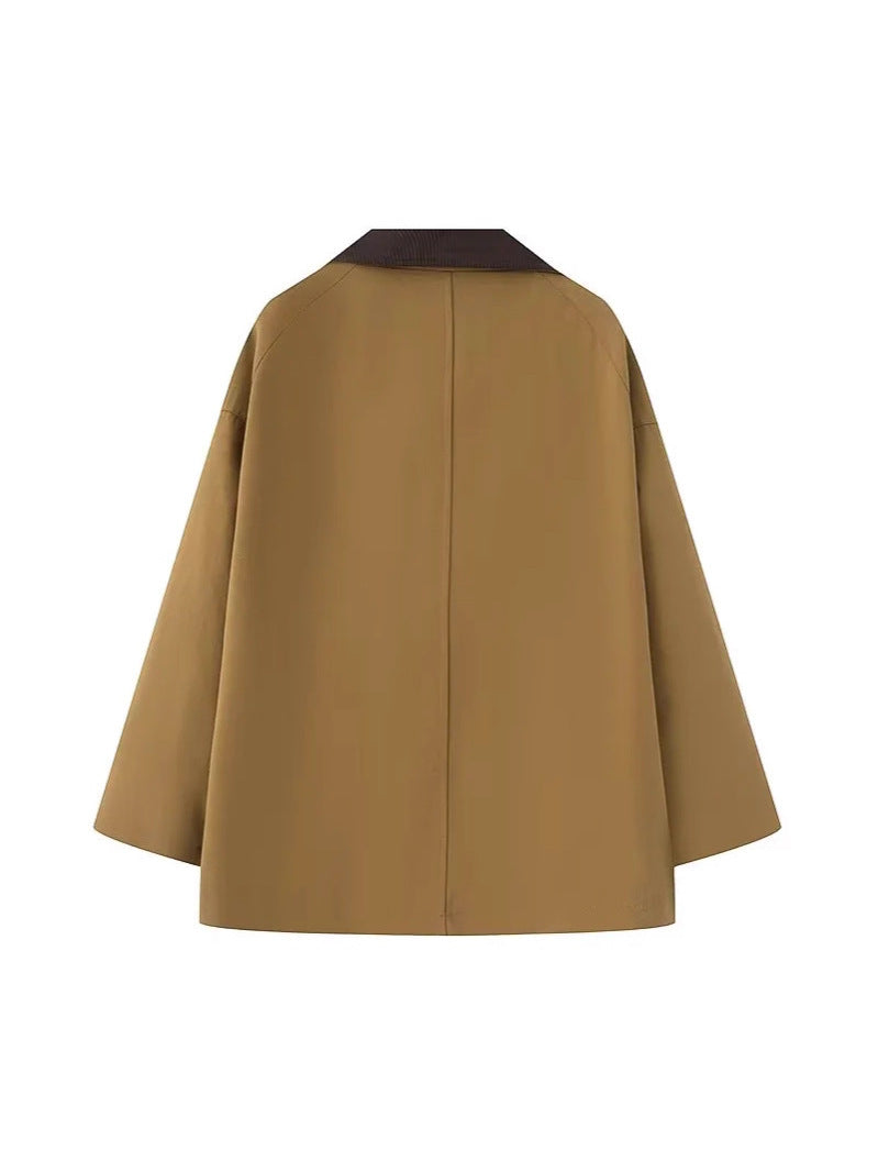 Damer oversized trenchjacka med klassisk ståkrage och praktiska fickor Mirla-Eva Jonsson