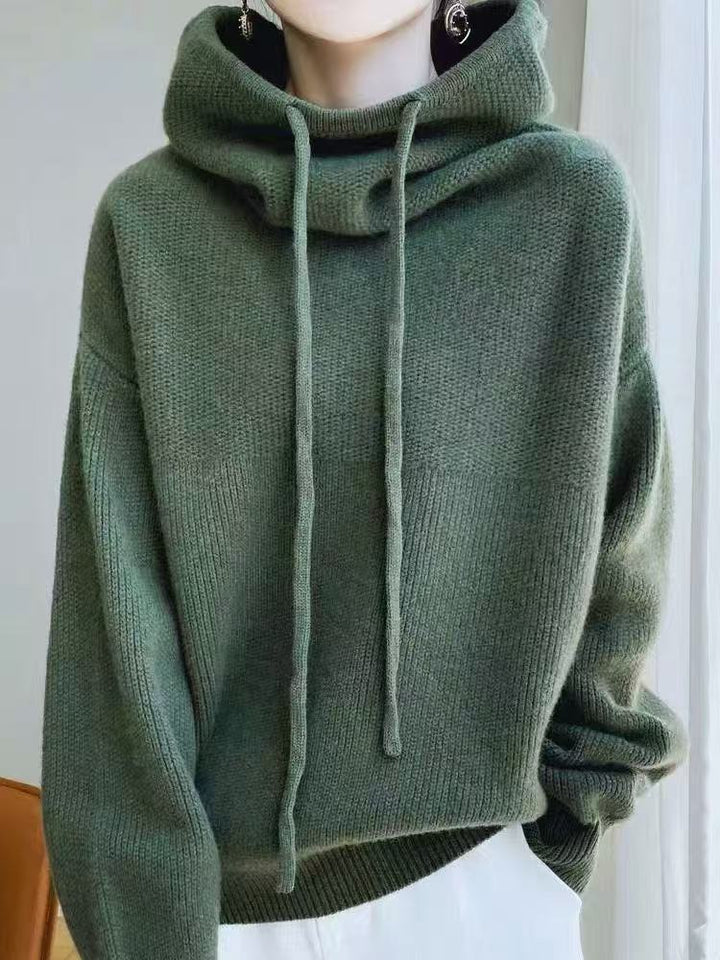 Damer oversized tröja med hög krage och avslappnad passform Mirla-Eva Jonsson