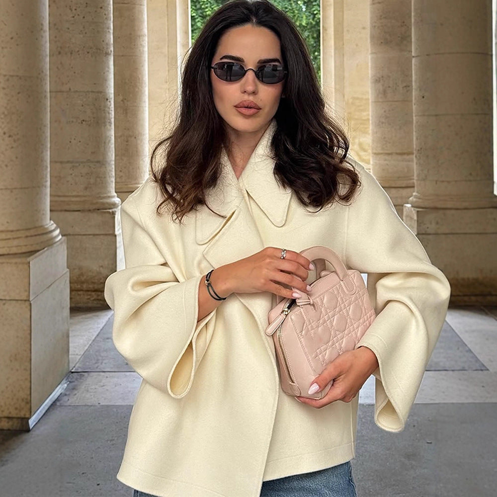 Damer oversized ulljacka med voluminösa ärmar Mirla-Eva Jonsson