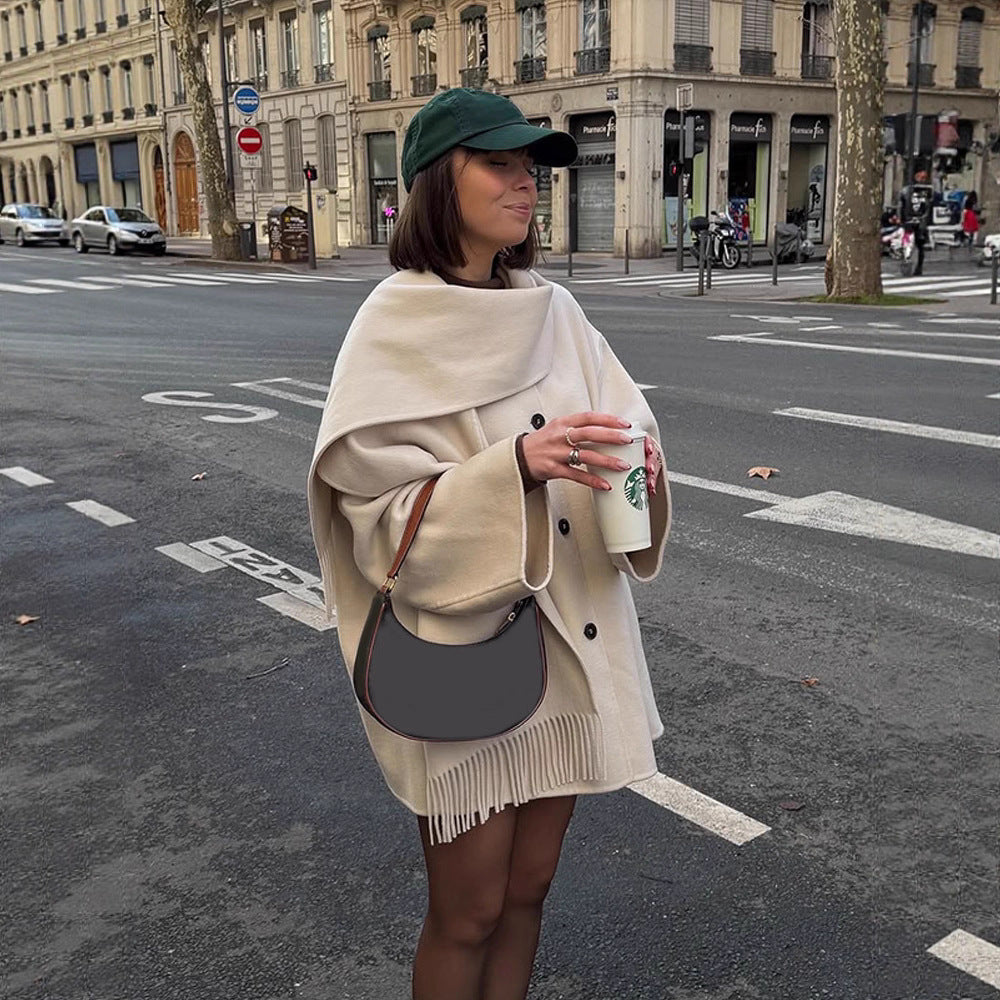 Damer oversized ullkappa med fransdetaljer Mirla-Eva Jonsson