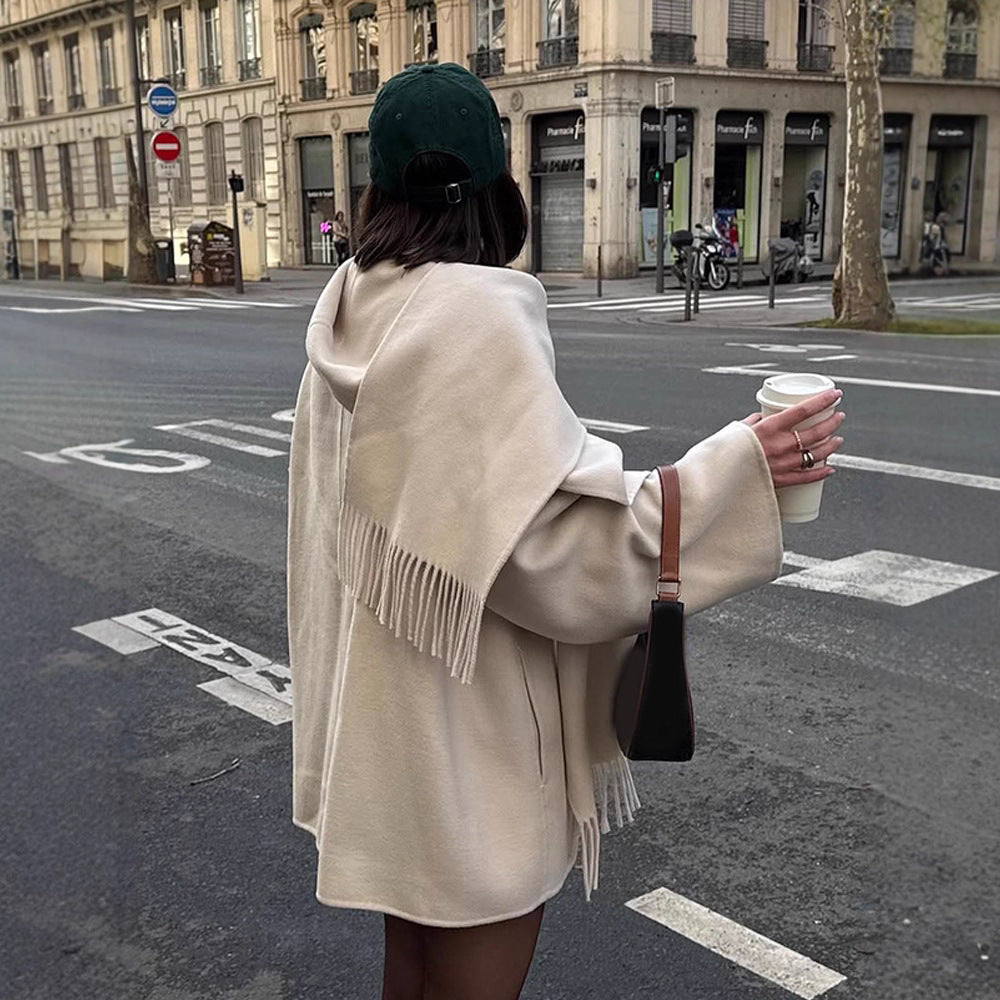 Damer oversized ullkappa med fransdetaljer Mirla-Eva Jonsson