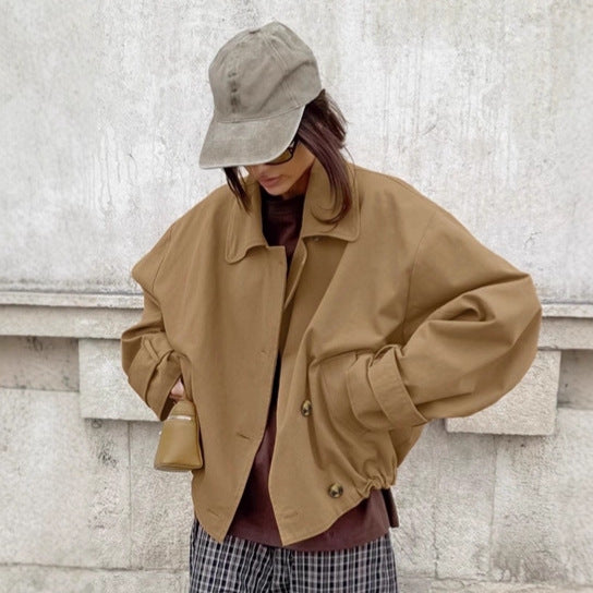 Damer oversized wrapjacka med avslappnad passform och praktiska fickor Mirla-Eva Jonsson