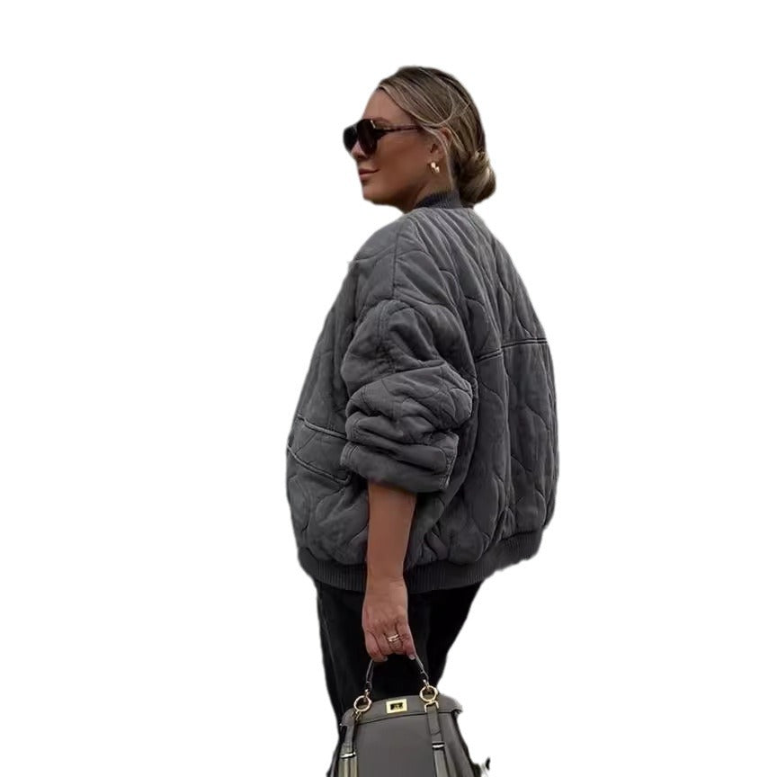 Damer quiltad Oversized-bomberjacka med mjukt foder och lyxig skärning Mirla-Eva Jonsson
