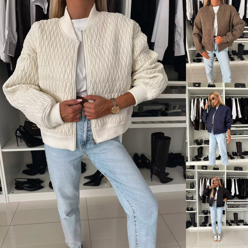 Damer quiltad jacka i sportigt elegant design med voluminösa ärmar Mirla-Eva Jonsson
