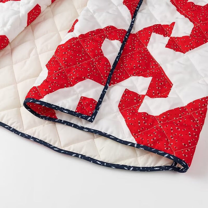 Damer quiltad jacka med modern grafisk design och öppen skärning Mirla-Eva Jonsson