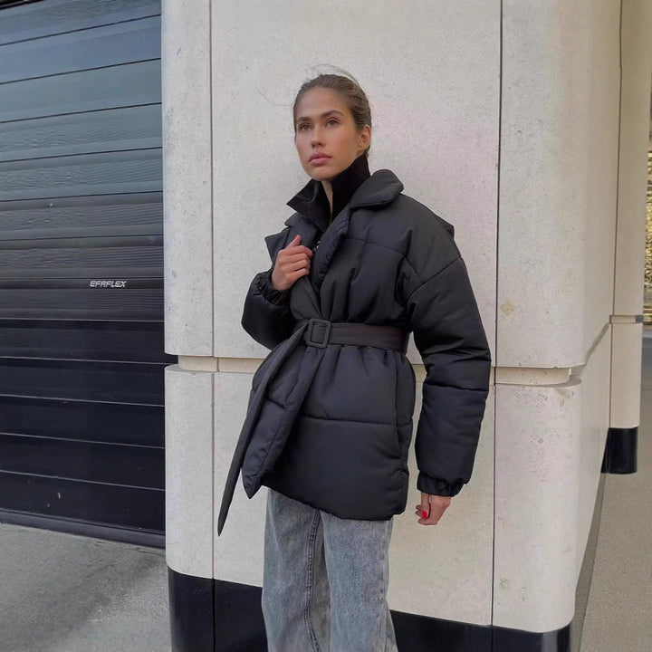 Damer quiltad övergångsjacka med midjebälte och varmt innerfoder Mirla-Eva Jonsson