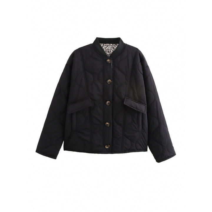 Damer quiltad oversized jacka med praktiska fickor och sportig design Mirla-Eva Jonsson