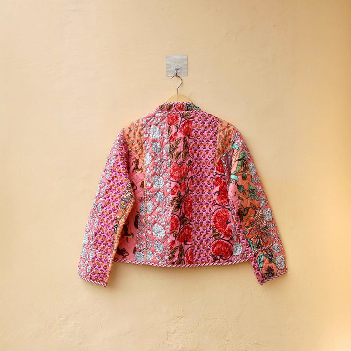 Damer quiltad patchwork-jacka med blommönster Eva Jonsson-Eva Jonsson