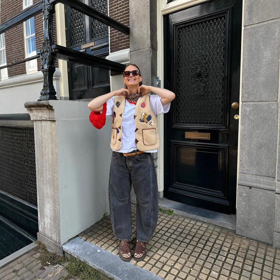 Damer quiltad väst med unika applikationer Mirla-Eva Jonsson