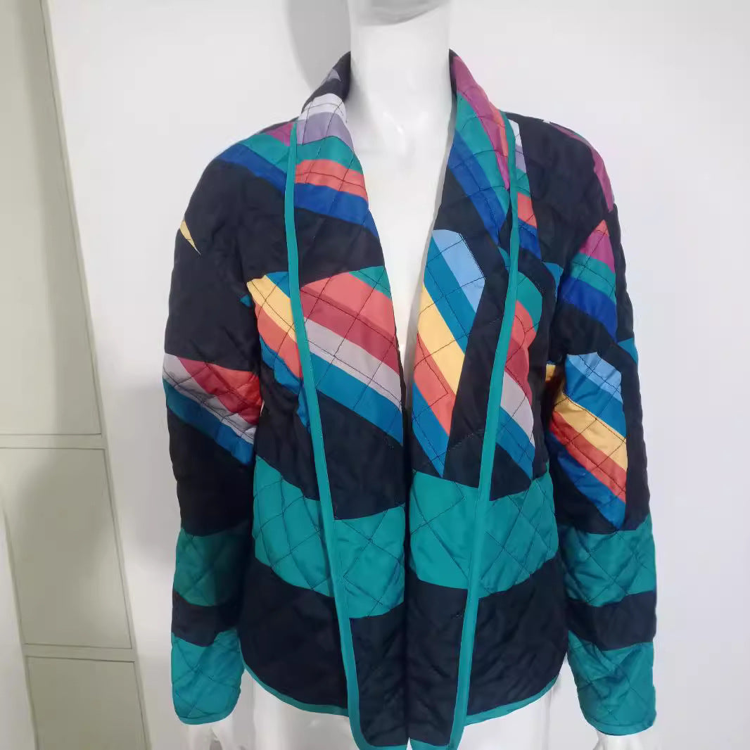 Damer quiltjacka med färggående geometriskt mönster Mirla-Eva Jonsson