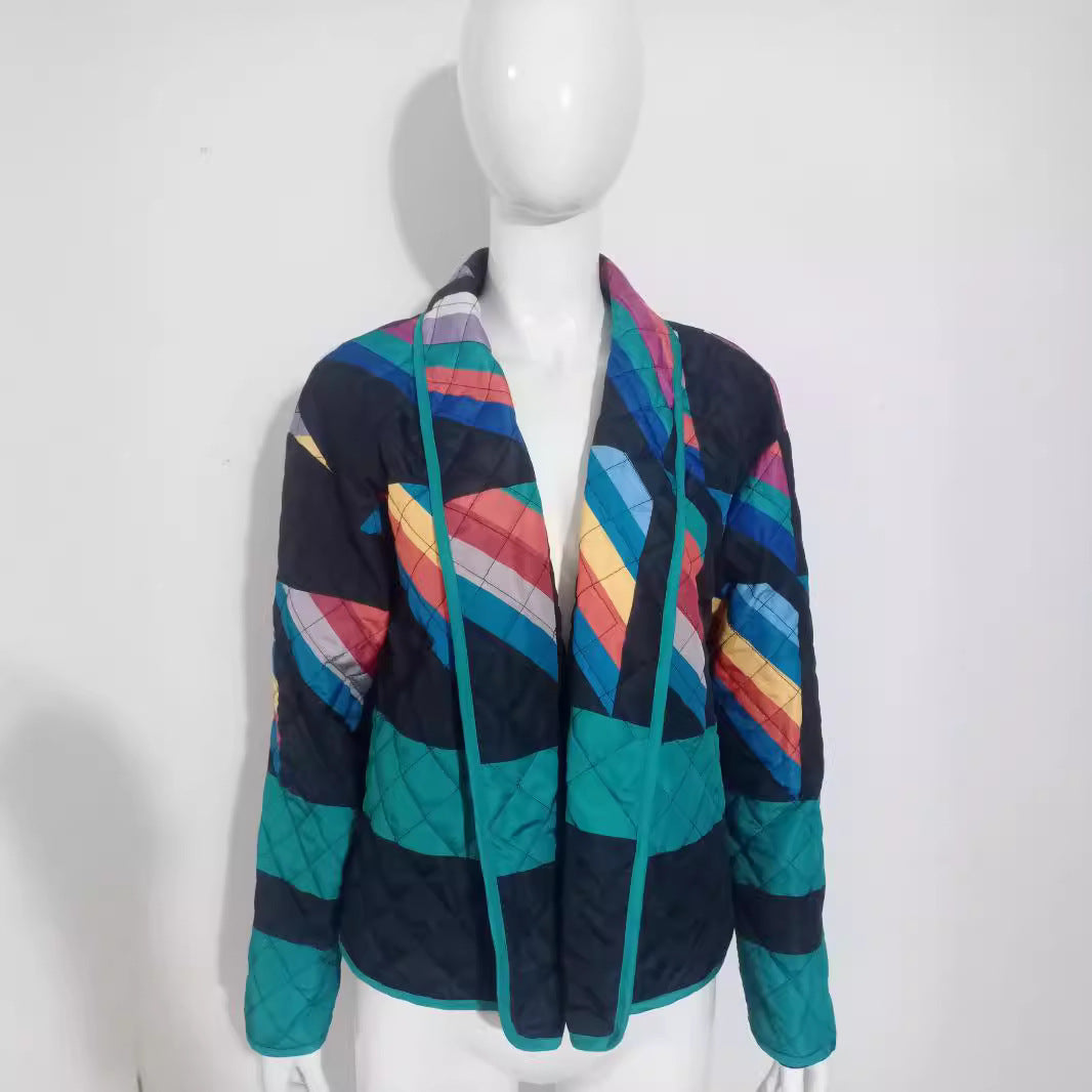 Damer quiltjacka med färggående geometriskt mönster Mirla-Eva Jonsson