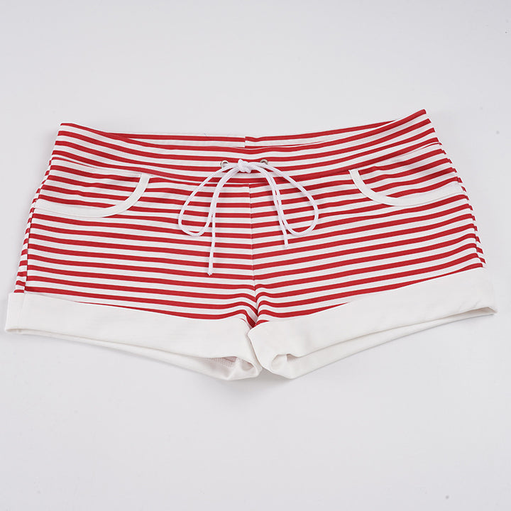 Damer randiga sommarshorts med elastisk midja och praktiska fickor Mirla-Eva Jonsson