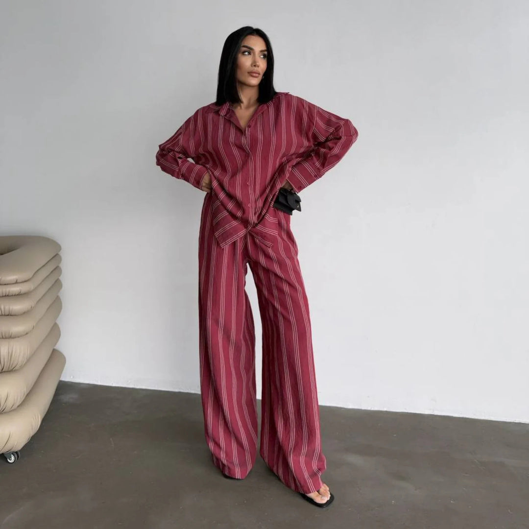 Damer randigt lounge-set med vida byxor och lös blus Mirla-Eva Jonsson