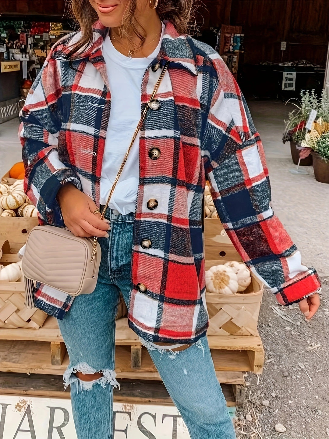 Damer rutigt overshirt i mjukt tyg med knapppdetaljer Mirla-Eva Jonsson