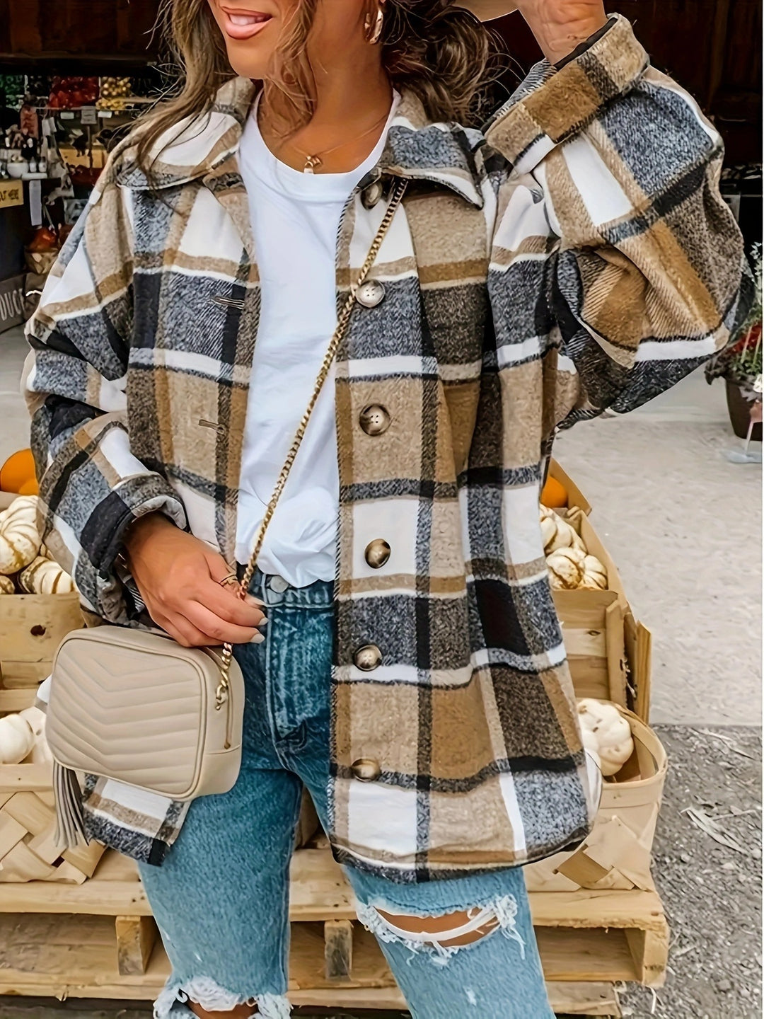 Damer rutigt overshirt i mjukt tyg med knapppdetaljer Mirla-Eva Jonsson